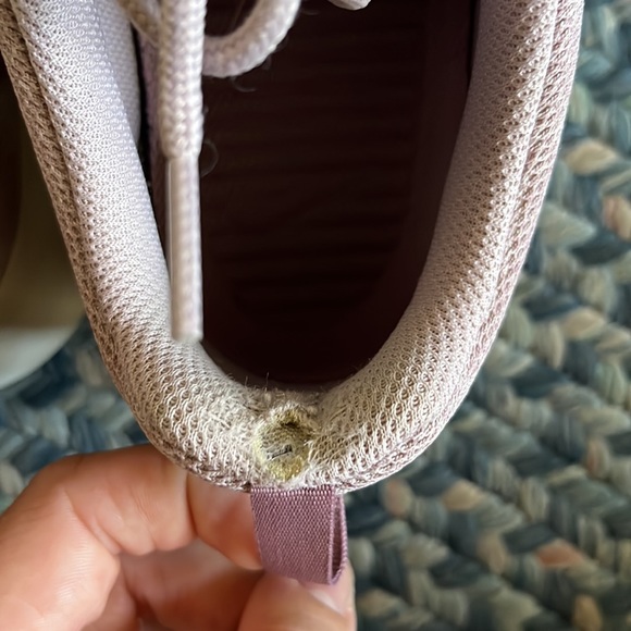 Womens Nike Roshe tennis shoes - Picture 5 of 6